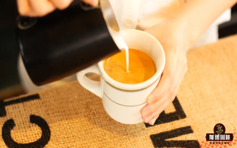 The Key to Flat White Flavor: Does Latte Art Really Matter? A Complete Guide to Steaming Thin Milk Foam