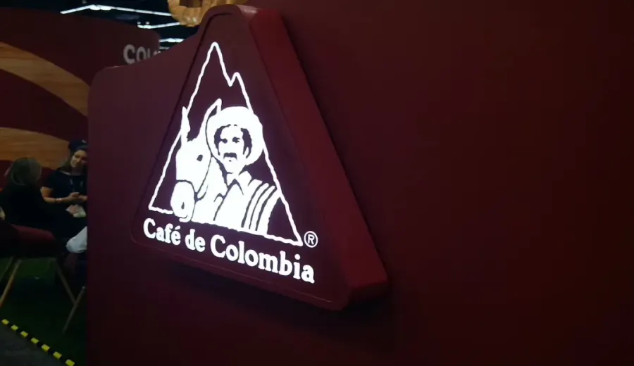 Is Colombia's FNC Being Nationalized? The Coffee Industry Faces Transformation and Security Challenges