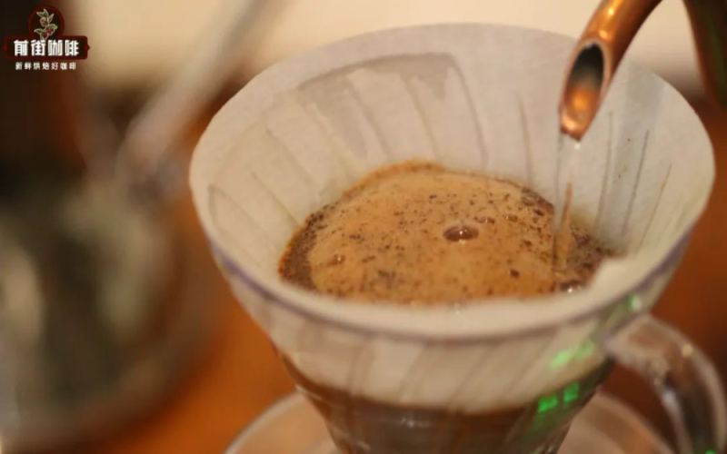 Analysis of the Whirl Pouring Technique in Pour Over Coffee: Applicable Scenarios, Risks, and Bean Pairing Suggestions