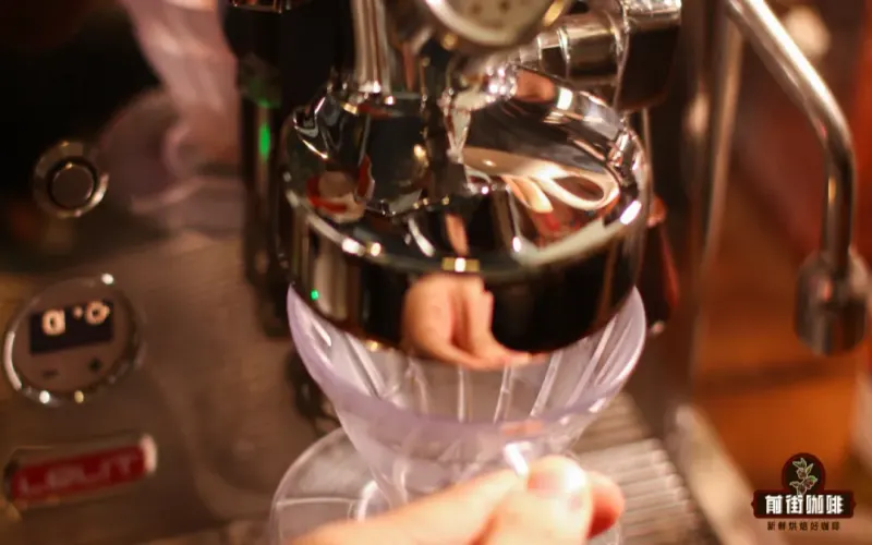 Can an espresso machine be used for pour over? A complete guide to coffee grinding and extraction parameters