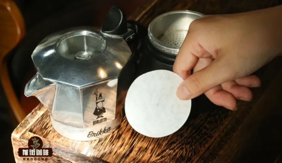 Where should the filter paper go in a Moka pot? Analyzing the correct placement and techniques to improve extraction pressure