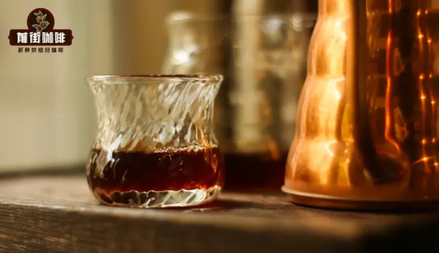 Analysis of Aftertaste in Pour Over and Espresso: A Complete Guide from Sensory Techniques to Quality Evaluation