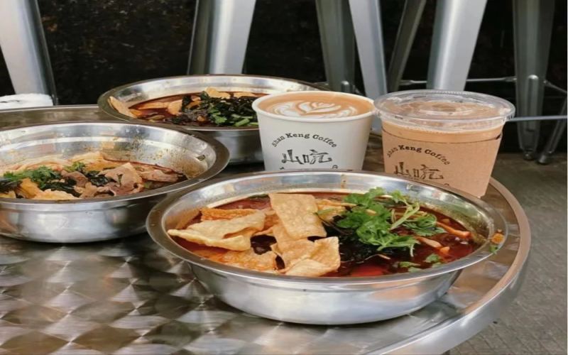 Snail Noodles with Coffee: Analyzing Market Trends and Consumer Reactions Behind a Cross-Industry Trend