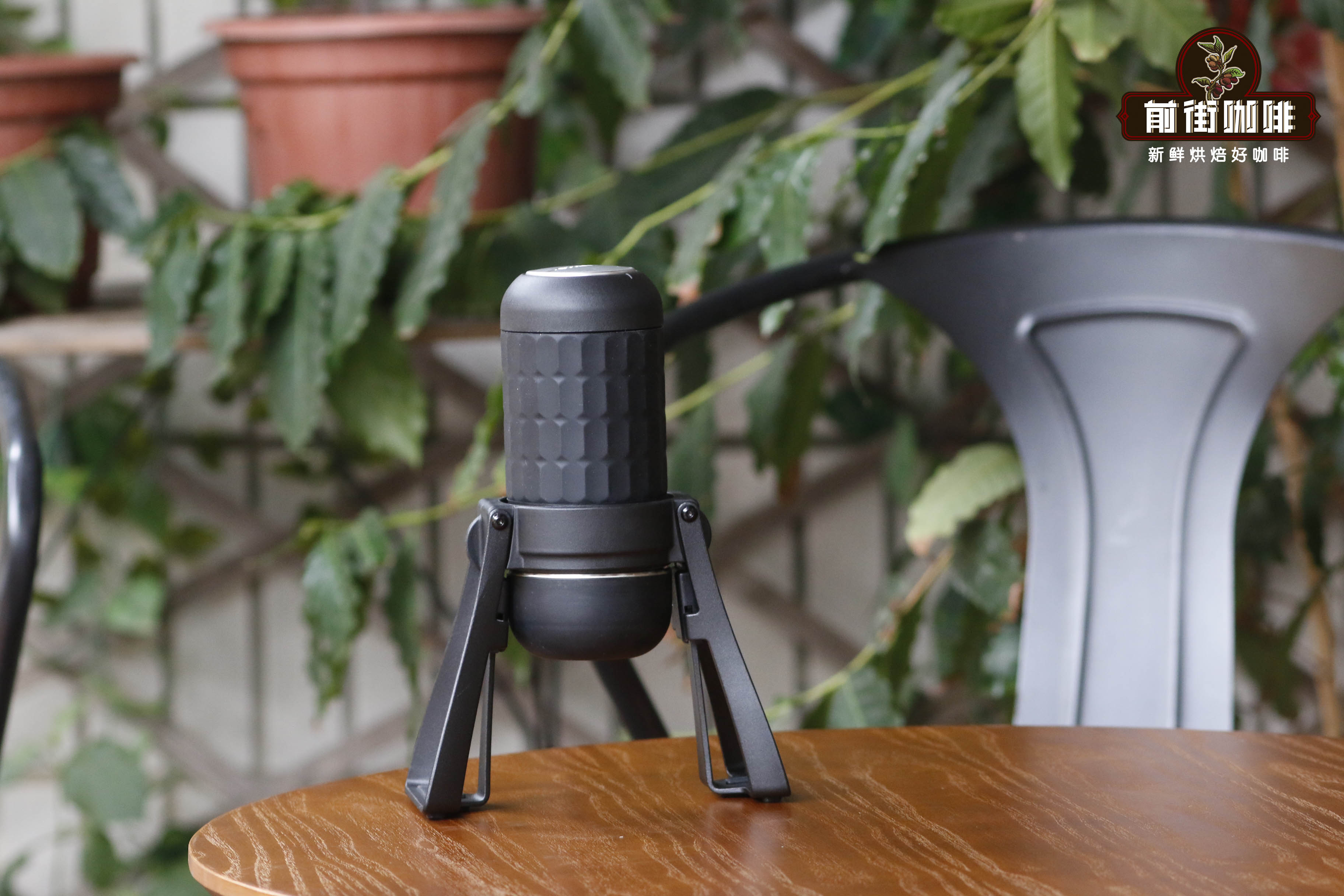 Hands-on Review of the Xingli Third Generation Hand-Pressed Coffee Machine: Extracting 18g of Espresso, with a Full Analysis of Crema and Latte Flavor