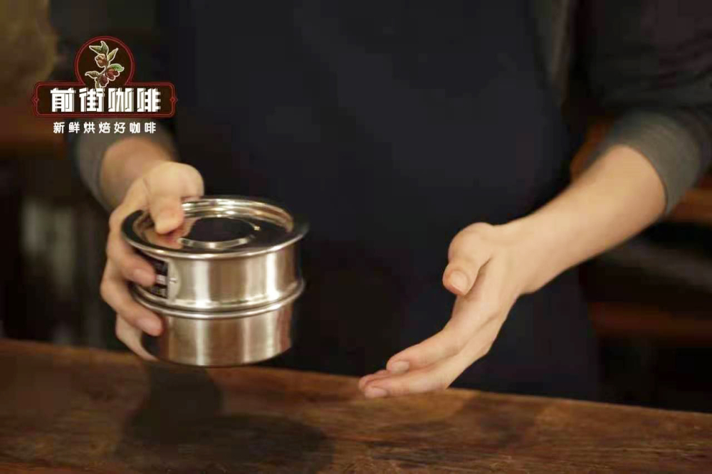 Pour Over Coffee Grind Size Guide: How to Choose the Right Grind and Adjust Extraction