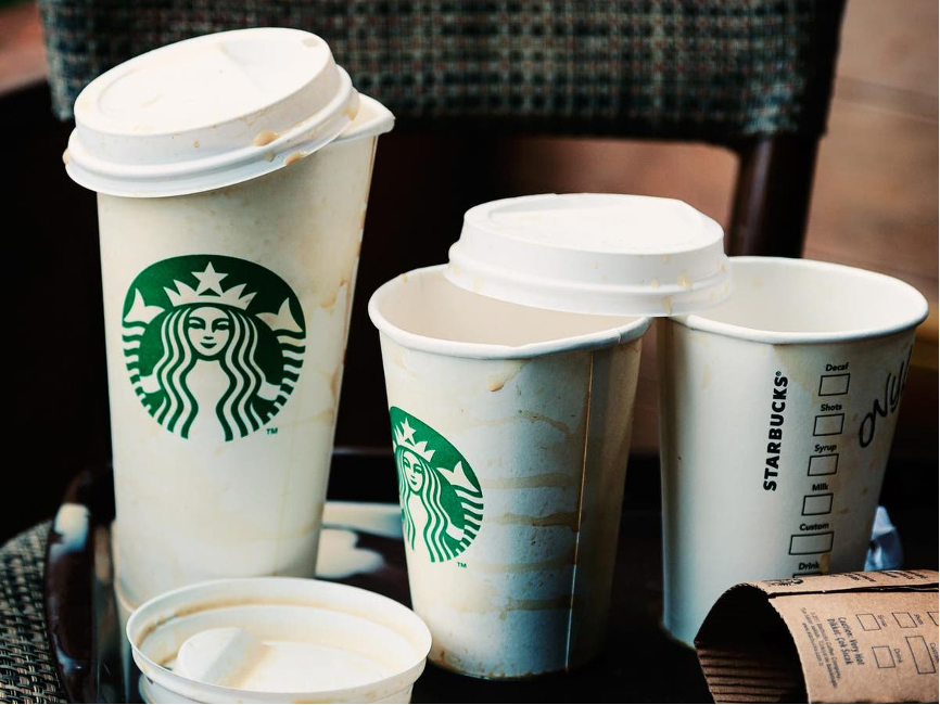 Starbucks to completely ban PFAS in 2023!Analysis of health risks in takeaway coffee packaging