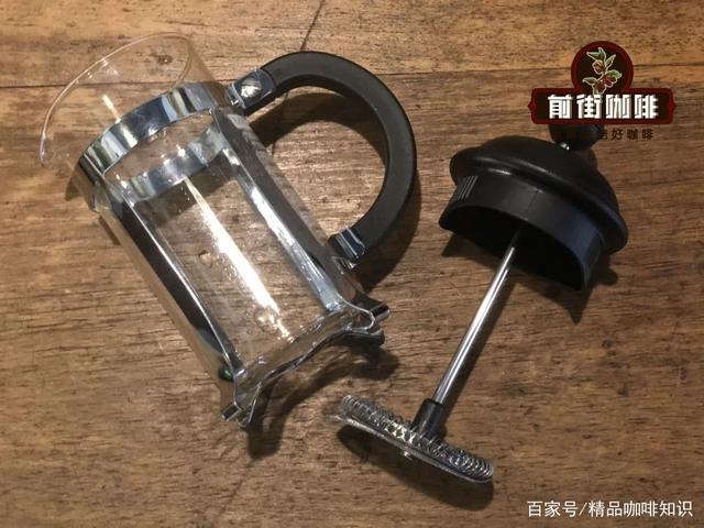 Complete French Press Coffee Guide: Master Grind Size, Water Temperature, and Brewing Time to Achieve a Rich Flavor