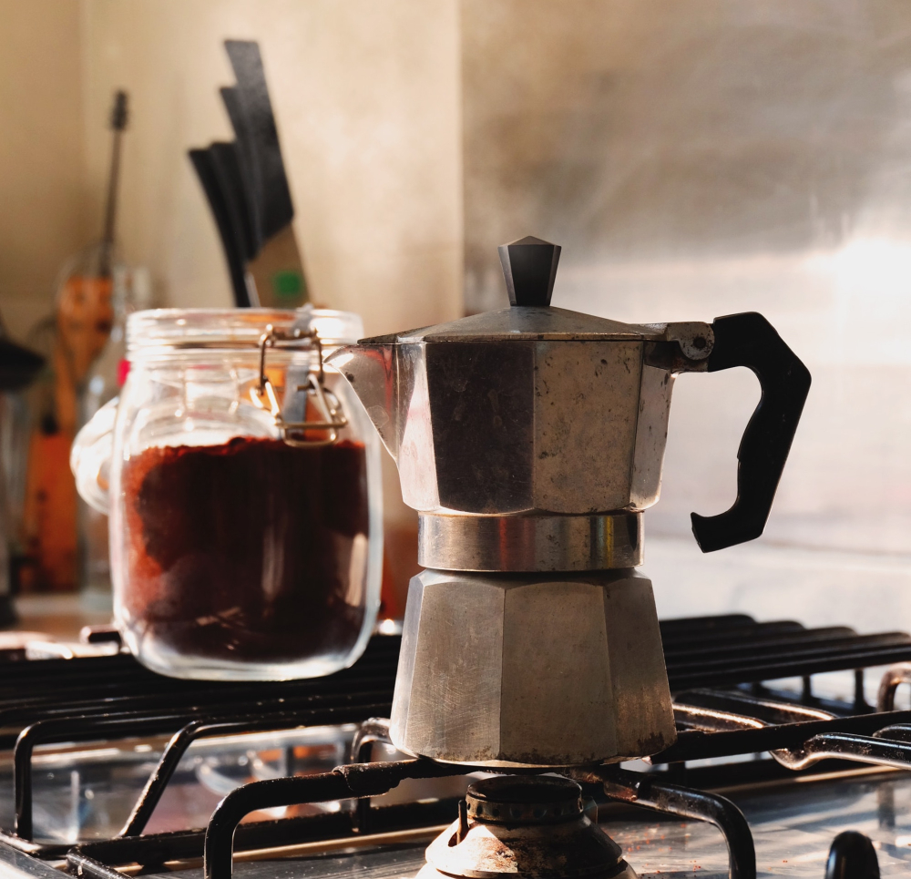 Complete Moka Pot Guide: From Extraction Principles to Turning Off the Heat – Three Key Tips for Beginners