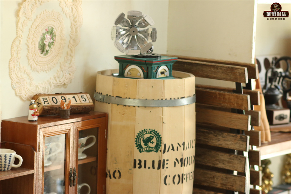 The Ultimate Guide to Jamaican Blue Mountain Coffee: Region, Grades, Flavor Profile & Pour Over Recommendations