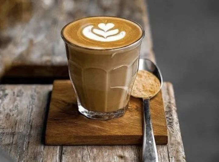 How to distinguish Flat White from Latte? A beginner's guide to coffee, from ristretto to milk frothing techniques
