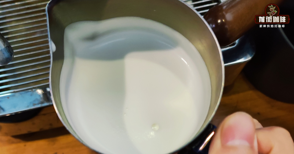 What’s the difference between a flat white and a latte? Understanding milk foam thickness and flavor differences from the English name 
