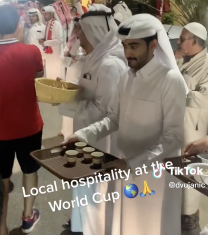 How to Drink Qatari Arabic Coffee (Gahwa): Exploring Traditional Brewing Methods from Hospitality Etiquette to Spices