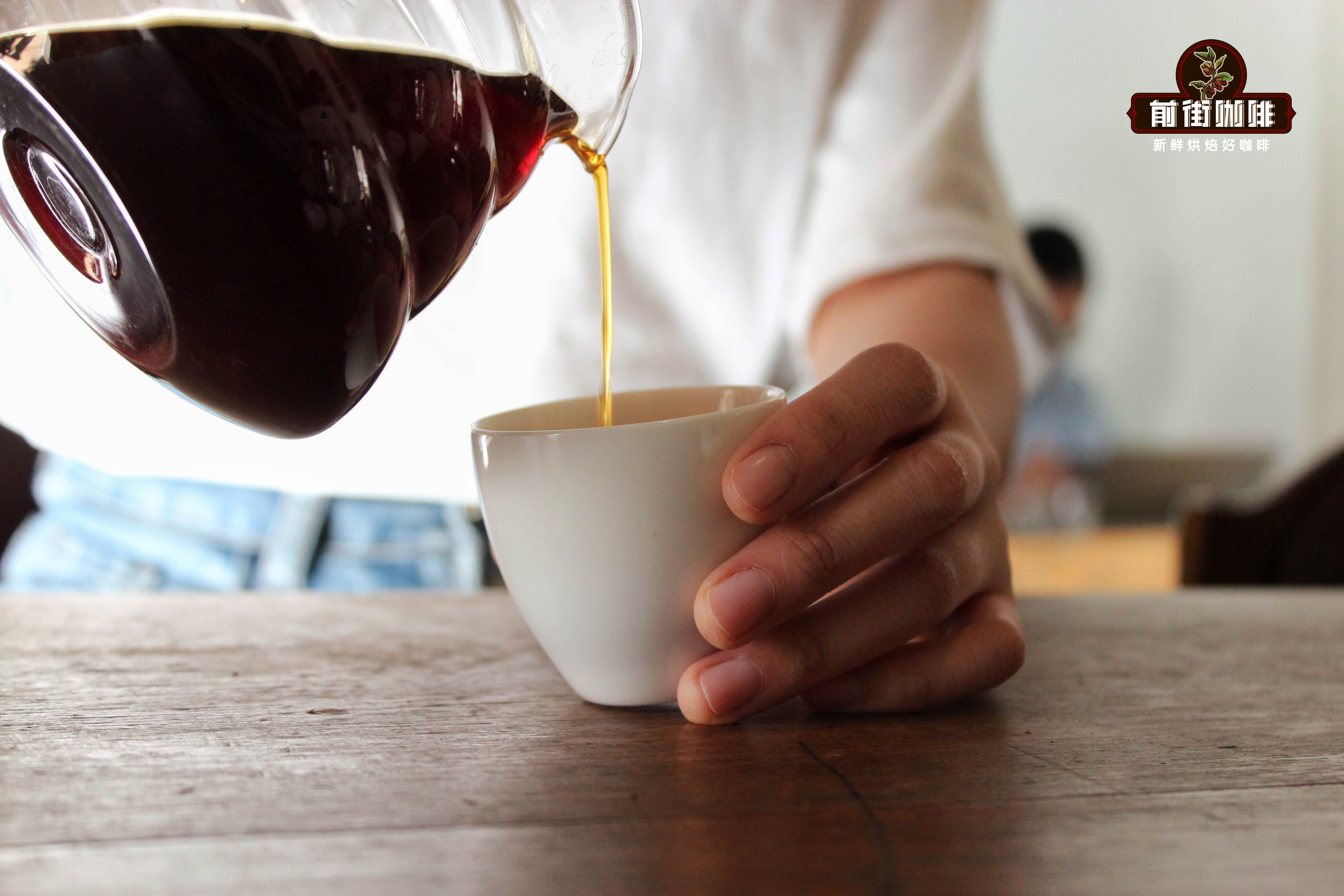 Complete Guide to Colombian Arabica Beans: Regions, Washed Process, and Pour Over Flavor Parameters