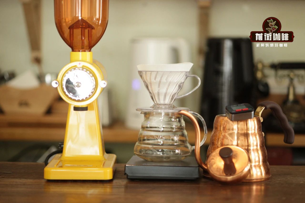 French Press vs Pour Over Coffee: A Comprehensive Guide to Brewing Methods, Flavor Profiles, and Step-by-Step Instructions