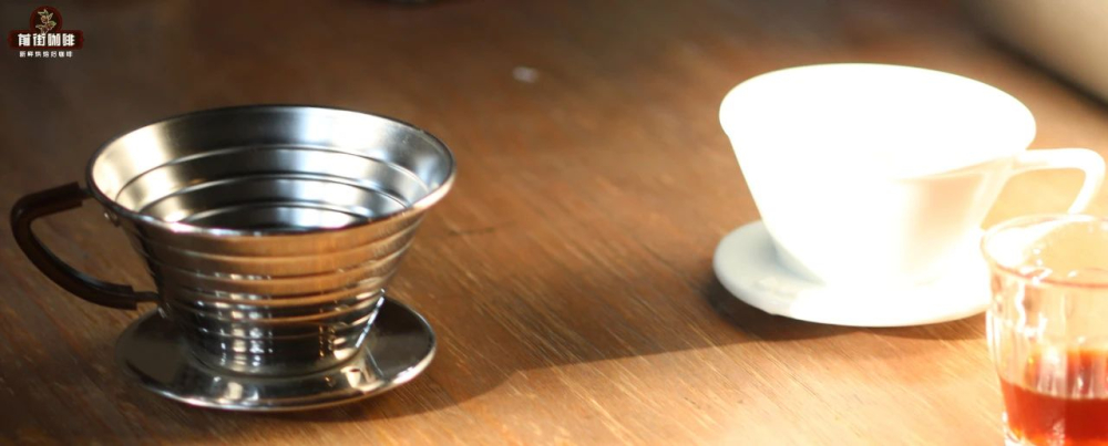 How to Choose Between Hario V60 and Kalita Wave? A Complete Analysis of Pour Over Dripper Designs and Extraction Differences
