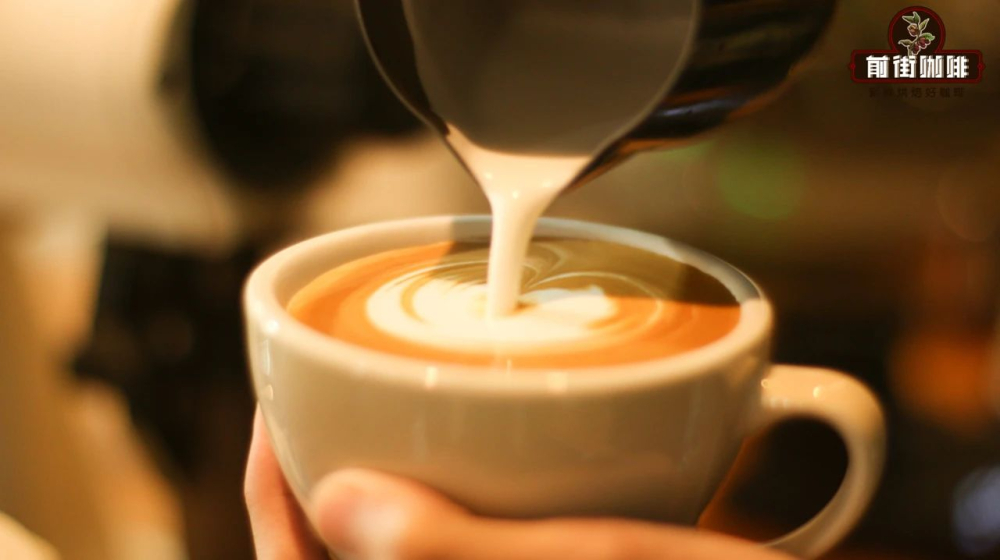 Latte Art Beginner's Guide: Mastering Milk Temperature Control and Pouring Techniques for Perfect Designs