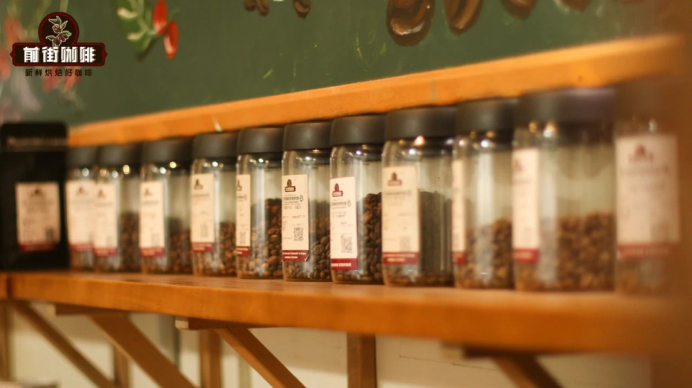 A Comprehensive Guide to Arabica Bean Roast Levels: Flavor Differences Between Light, Medium, and Dark Roasts & Pour Over Recommendations