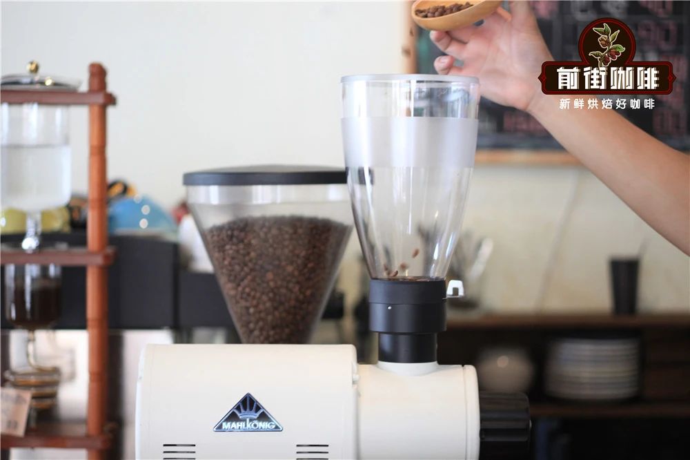Pour Over Coffee: Grind-to-Water Ratio and Three-Stage Brewing Guide – Master Parameters and Flavors in One Go