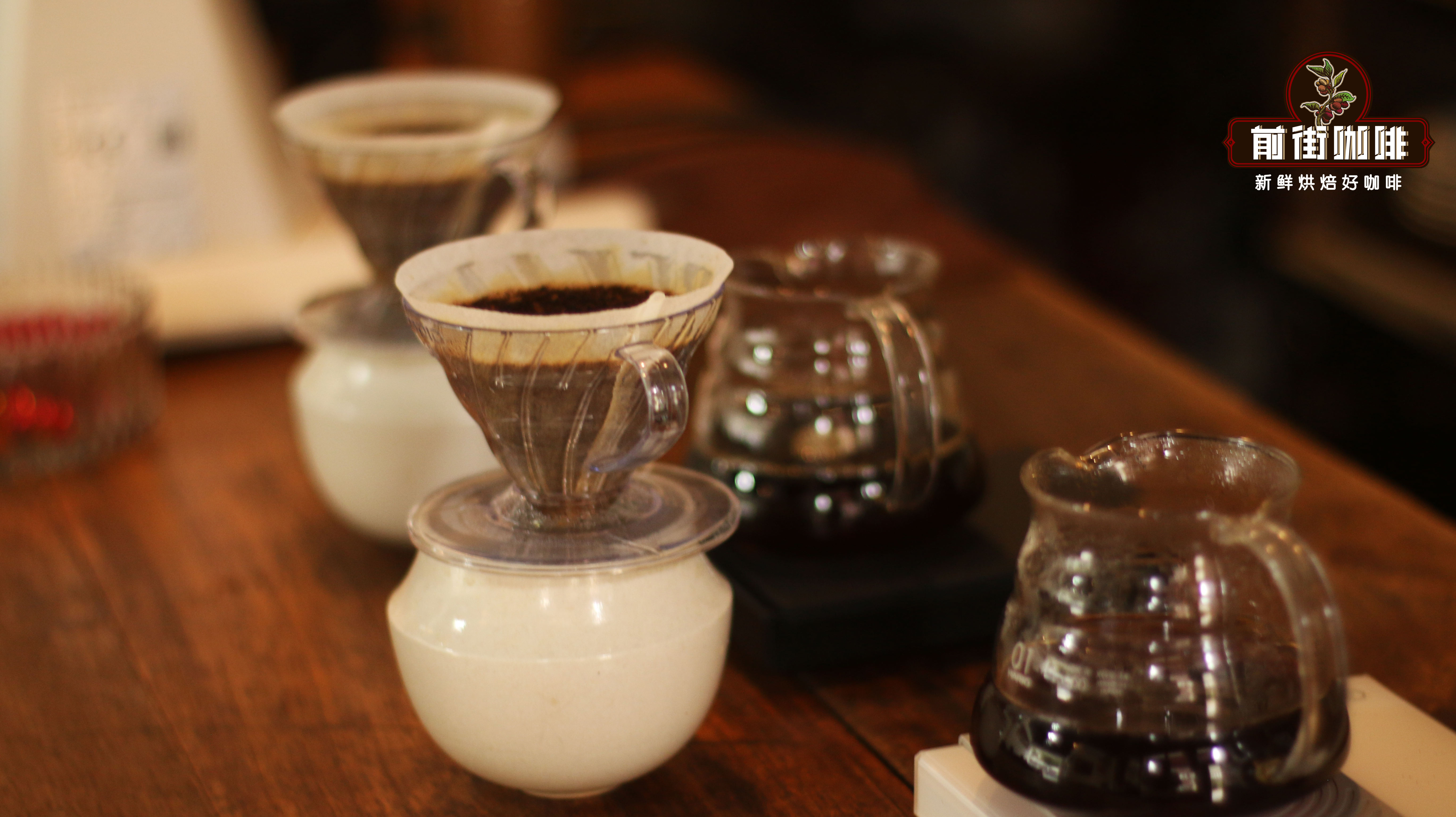 Analysis of Pour Over Coffee Blooming Techniques | Beginner's Guide to Improving Even Extraction with the Beginner’s Hole-Digging Method
