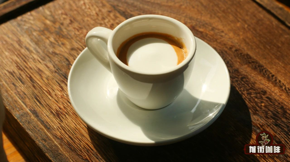 How to Make a Caramel Macchiato? A Full Breakdown from Italian Macchiato to Starbucks Sweetness