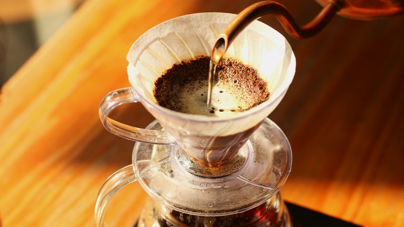 Recommended dark roast pour over beans: three rich and balanced flavor profiles with brewing tips